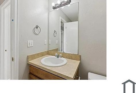 1st image of 602 Welston Cir