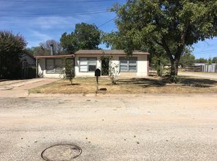 800 Boston St, Brady, TX 76825