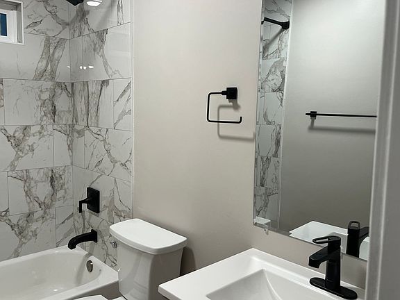 3rd image of 4328 Fanuel St APT 6
