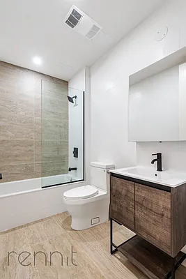 Rented by Rennit Inc. | media 32