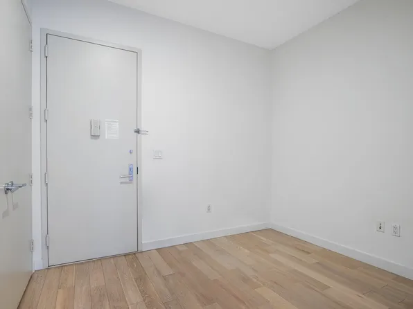 75 Wall Street image 7 of 11