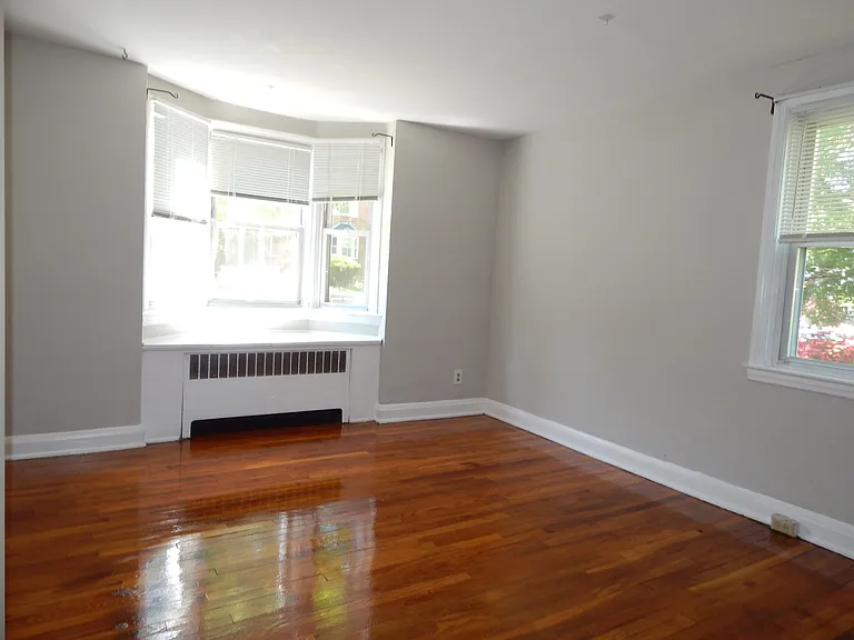 6115 Parkway Dr #1 — Photo 11