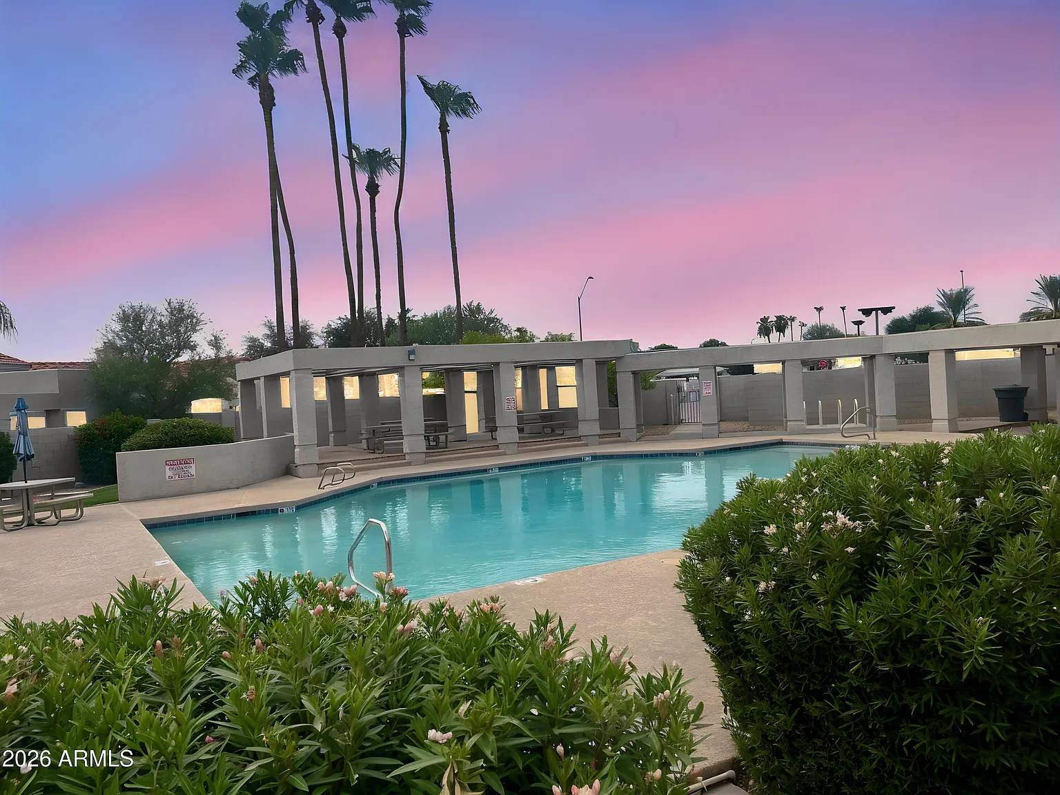 4 bed, 2.5 bath, 2100 sqft, $2,600 — Photo 2