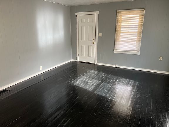 3rd image of 734 S Lynhurst Dr