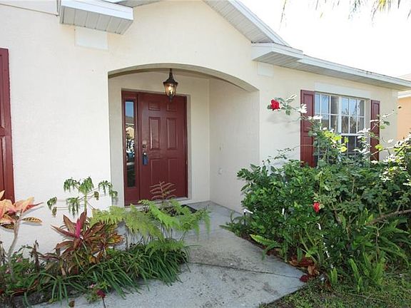2nd image of 1043 Woodson Hammock Cir