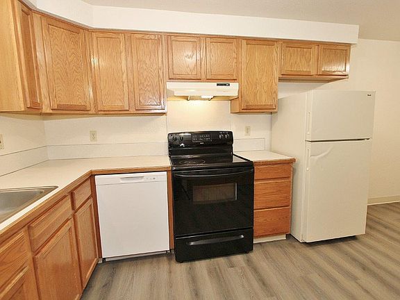 5th image of 1310 Poplar St #1310