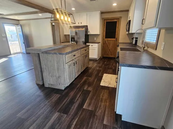 1004 W Grand Ave, Artesia, NM 88210