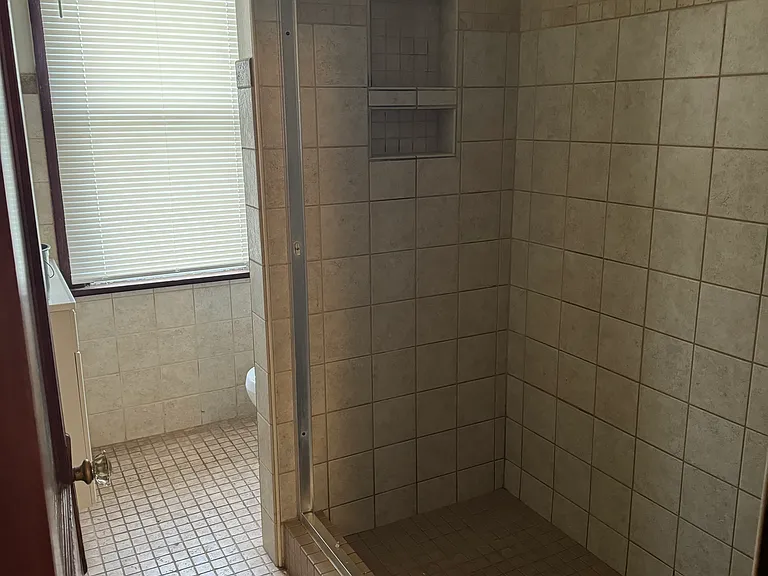436 N Front St — Photo 11
