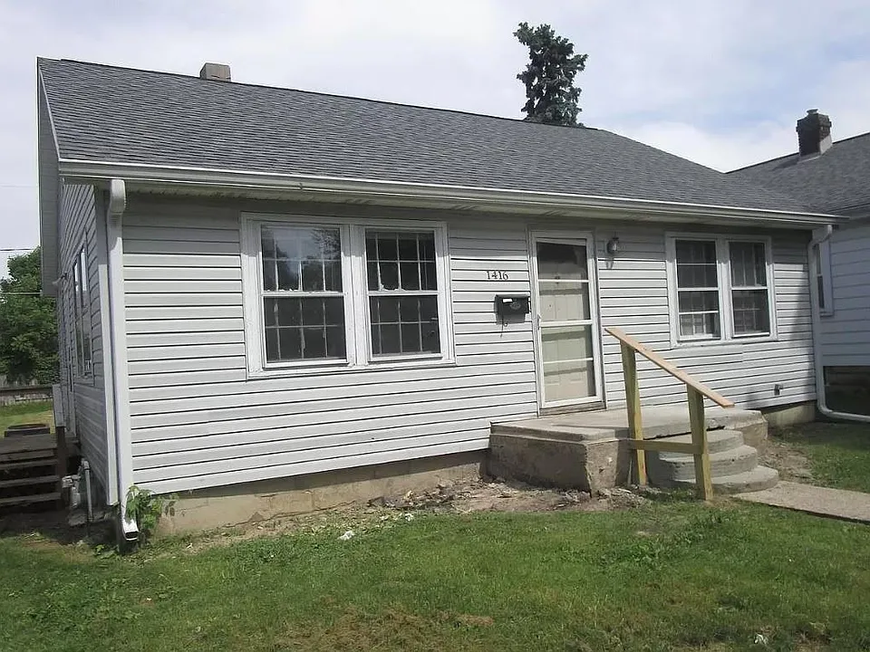 1416 S Pershing Dr