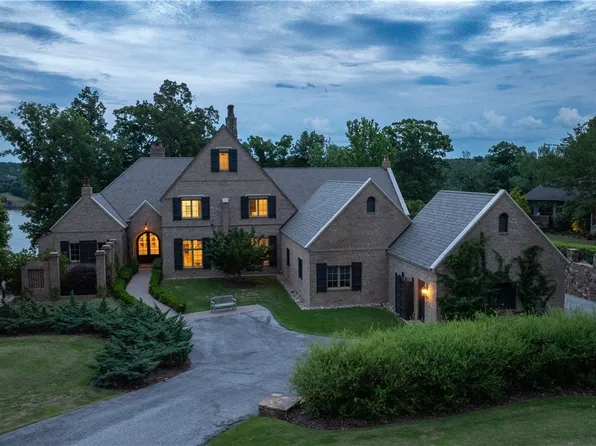 6605 Waterfront Dr, Tuscaloosa, AL 35406