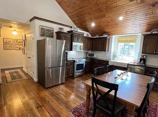 10551 W Larosa Ln, Springfield, MO 65802
