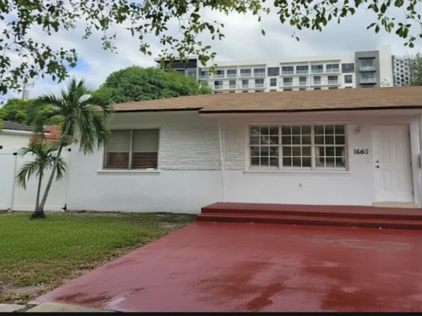 1640 NE 125th St, North Miami, FL 33181