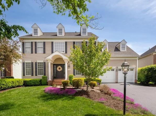 7080 Maynard Pl, New Albany, OH 43054