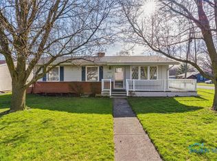 2227 Washington Ave, Findlay, OH 45840