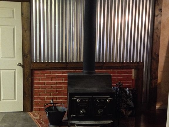 4th image of 1009 Symonds Pl