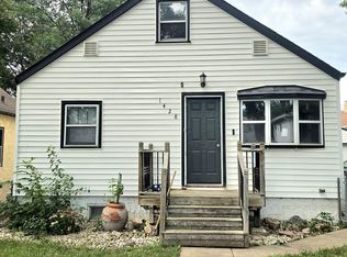 1428 E 5th St, Sioux Falls, SD 57103