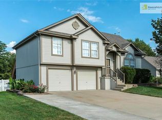 2002 Cypress Way, Pleasant Hill, MO 64080