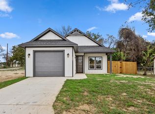 802.5 N Needmore St, Athens, TX 75751