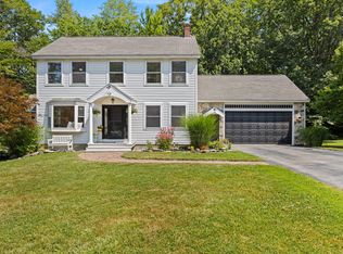 79 Stroudwater Pl, Westbrook, ME 04092