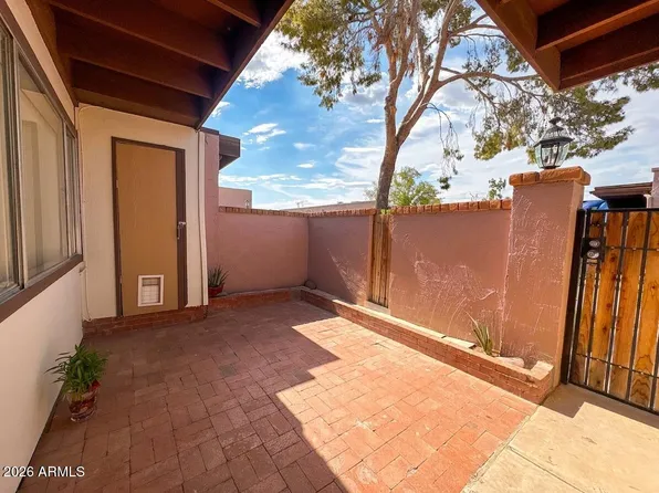 5970 W Augusta Avenue, Glendale, AZ 85301