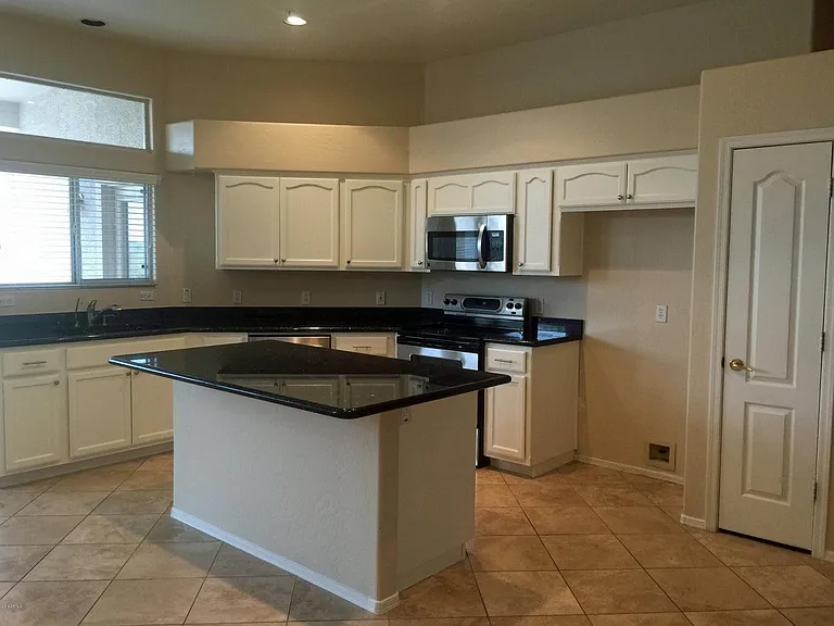 9286 E Pine Valley Rd — Photo 6