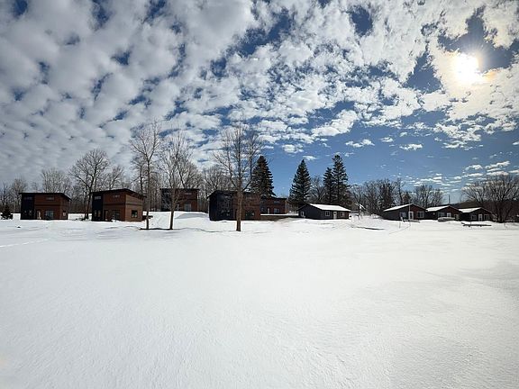 2nd image of 51021-8 Fish Lake Rd