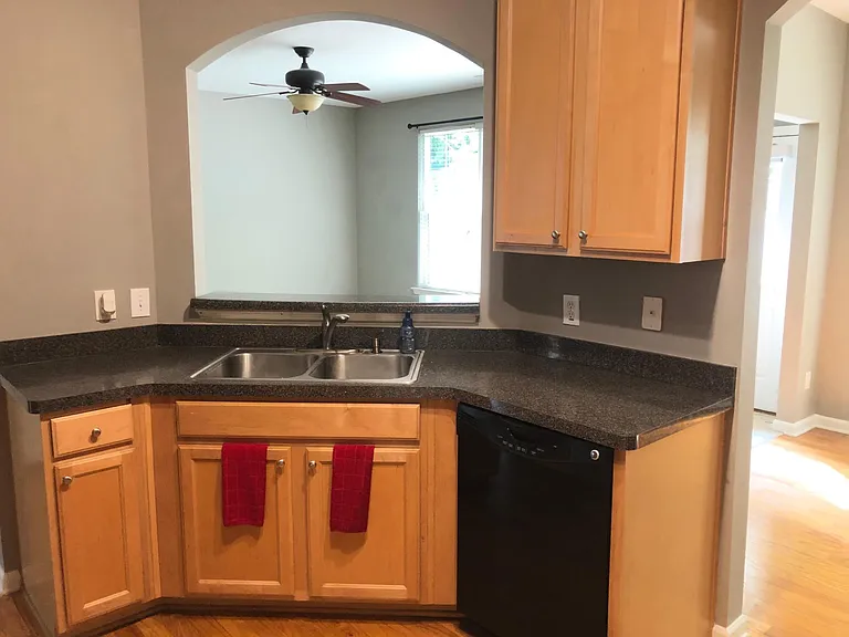 212 Oconee Way — Photo 11