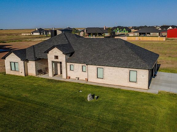 3rd image of 10040 Copper Creek Dr
