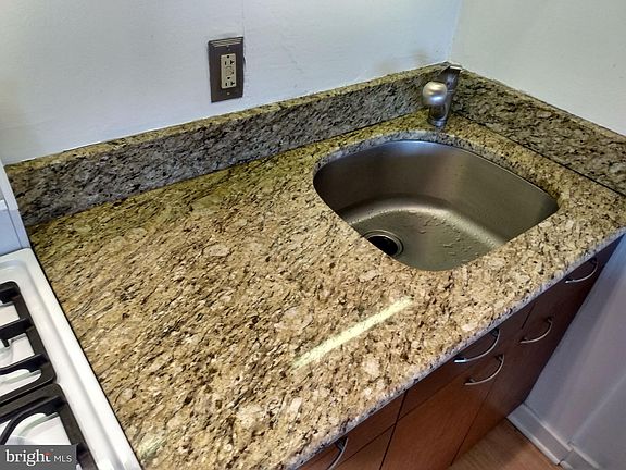 4th image of 2401 Pennsylvania Ave APT 8C46