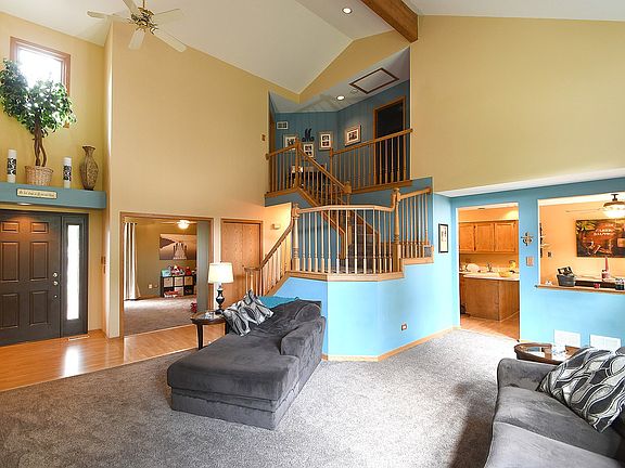 3rd image of 16627 Kildare Ct