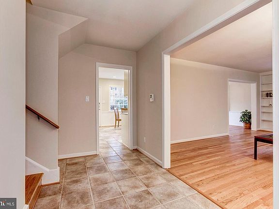 2nd image of 614 Aster Blvd