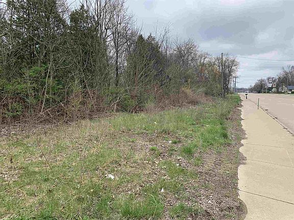 3rd image of 12746 McKinley Hwy