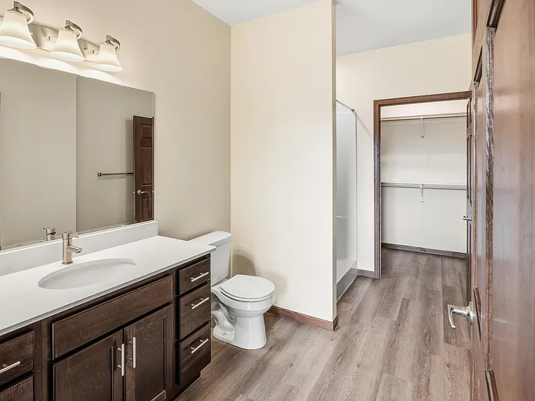 Wilderness Hills South Apartments — Photo 98