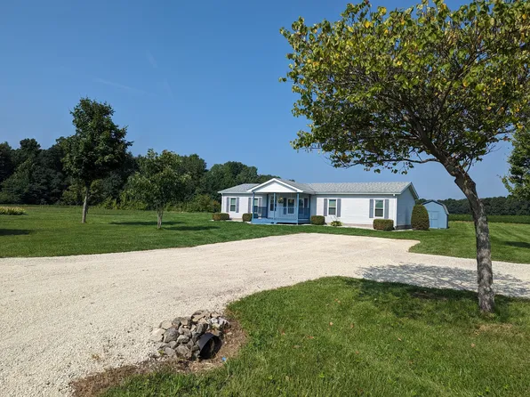 12128 Elm Tree Rd, Laurel, IN 47024