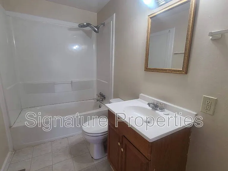 500 Claiborne Ave — Photo 6