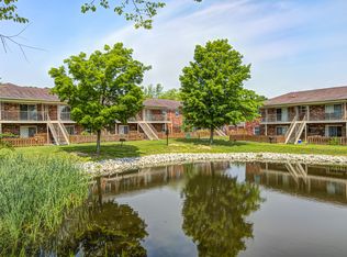Courts of Valle Vista, Greenwood, IN 46143