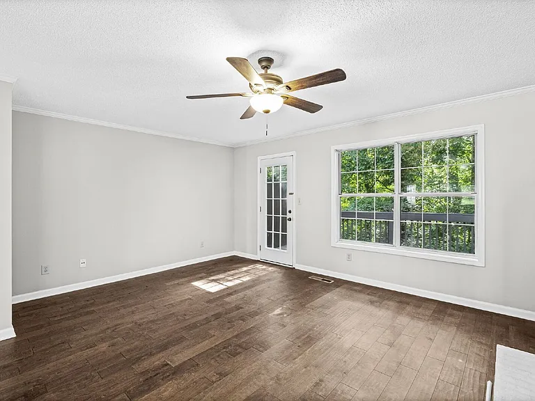 5180 Laurel Bridge Ct SE — Photo 9