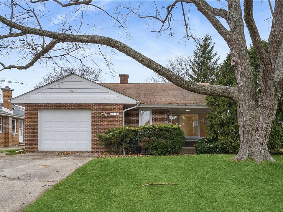 1st image of 1812 Winthrop Rd