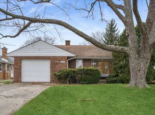 (Undisclosed Address), Highland Park, IL 60035