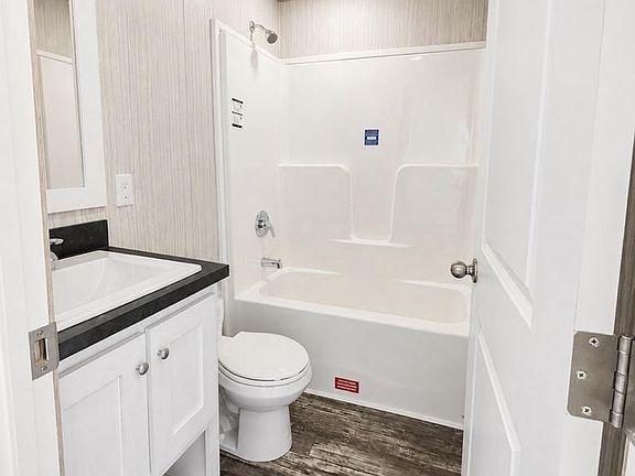 3rd image of 183 Eby Ln