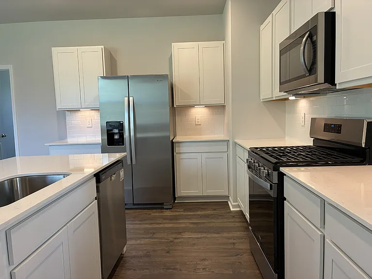 6619 Japonica Ln — Photo 7