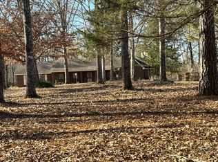 1003 Hill Place Ln, Crystal Springs, MS 39059