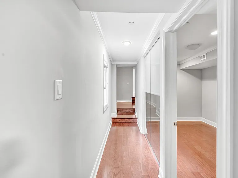 602 S 2nd St #1 — Photo 7