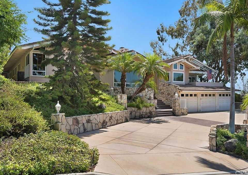 1st image of 9420 Tierra Blanca Dr