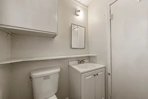 2715 S 2nd St — Photo 5