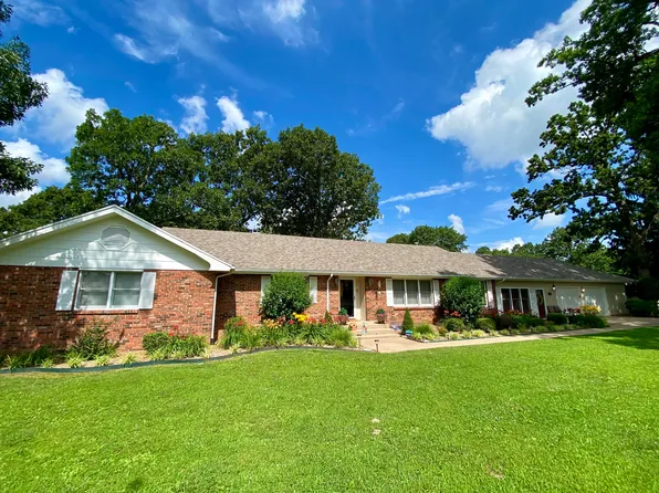 1605 S Park Avenue, Aurora, MO 65605