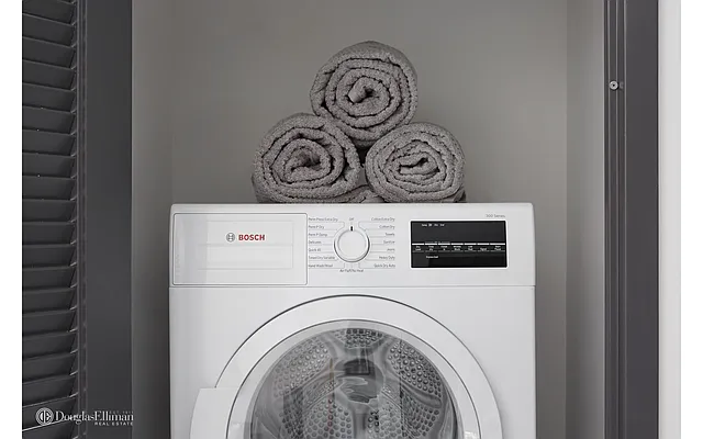 Rented by Douglas Elliman | media 29