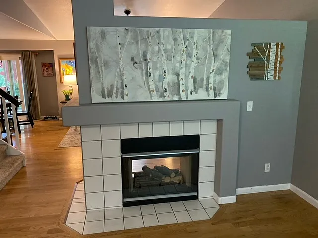 2340 Andrew Dr — Photo 2