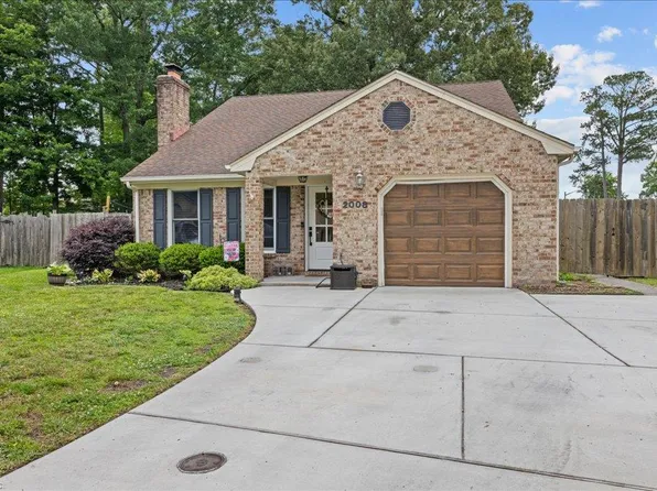2008 Stormy Ct, Virginia Beach, VA 23456