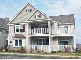 95 S Ridge Ln #EGL-1, Berlin, CT 06037